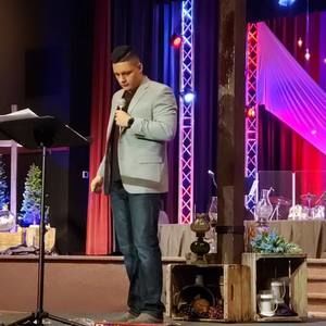 Meet your Posher, Josh